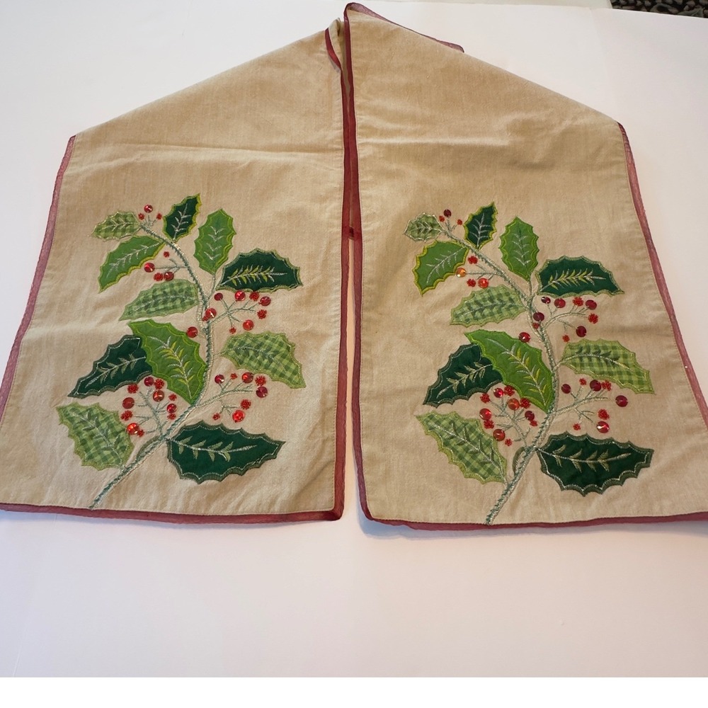 Bella Lux Christmas Table Runner Holly Berry Embroidered Sequin Tan Red Green